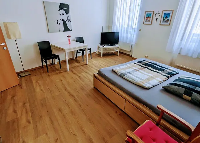 Im Zentrum Von Апартаменты *